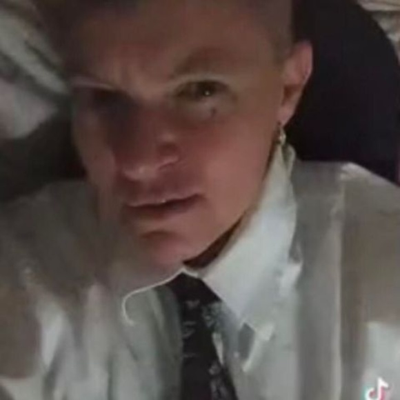 Meet your Posher, Pam - Picture 1 of 1